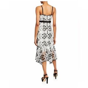 Nanette Lepore Size 2 Black & White Floral Applique Lace Slip Dress